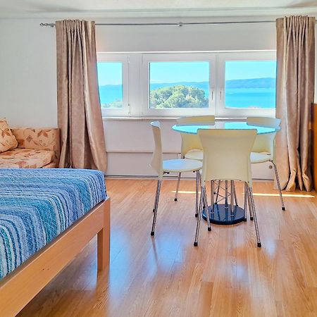 Duće Apartments Maria מראה חיצוני תמונה