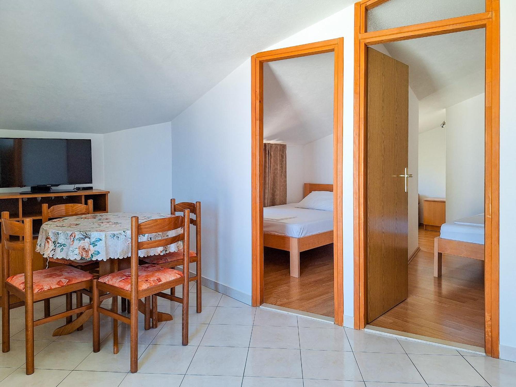 Duće Apartments Maria מראה חיצוני תמונה