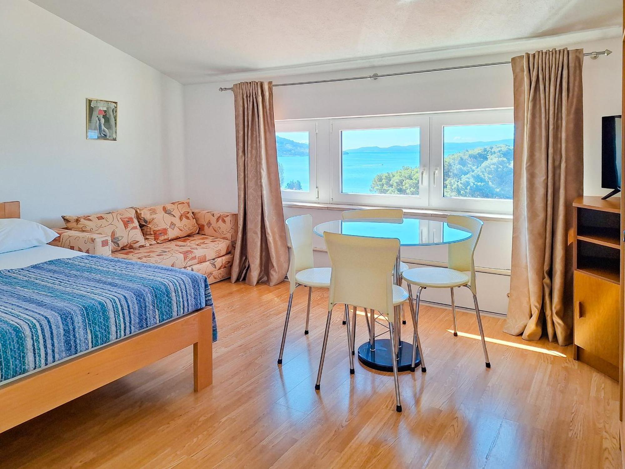 Duće Apartments Maria מראה חיצוני תמונה